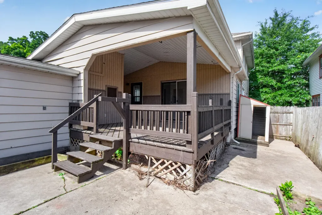 311 Gilbert Street Jackson City MI 49201