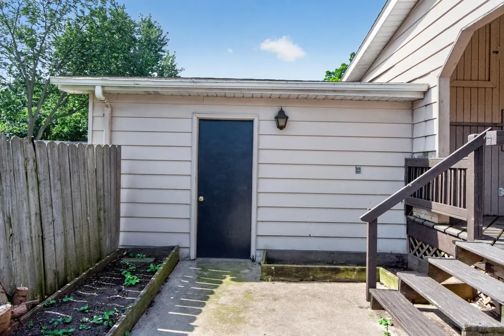 311 Gilbert Street Jackson City MI 49201