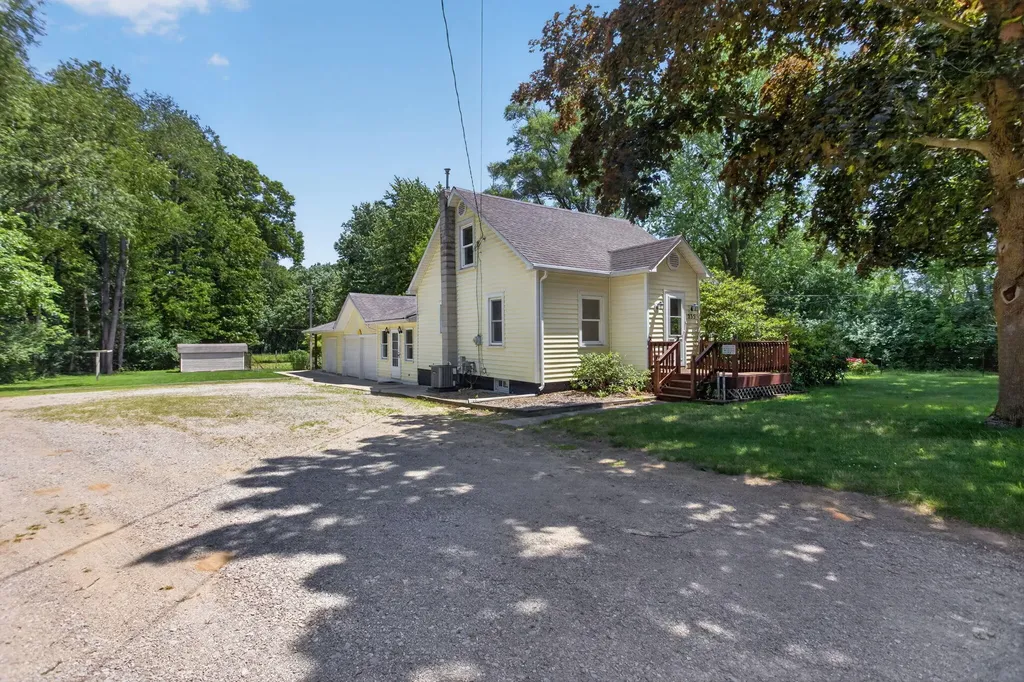 235 Bender Street Leoni Township MI 49202