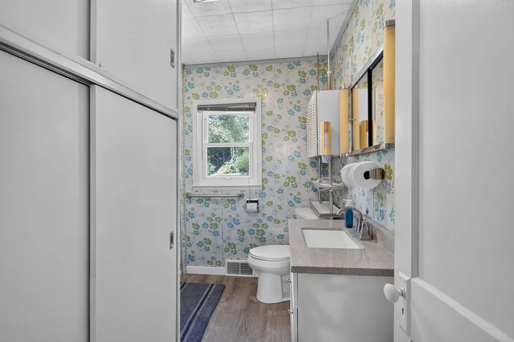 235 Bender Street Leoni Township MI 49202
