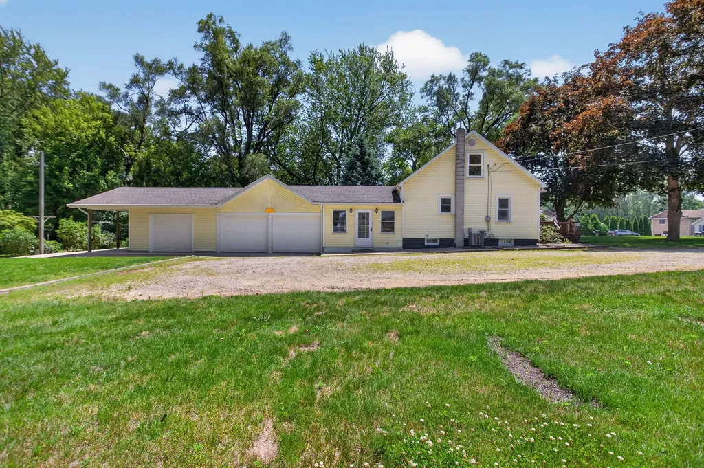 235 Bender Street Leoni Township MI 49202