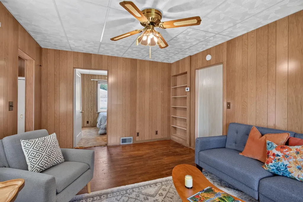 235 Bender Street Leoni Township MI 49202