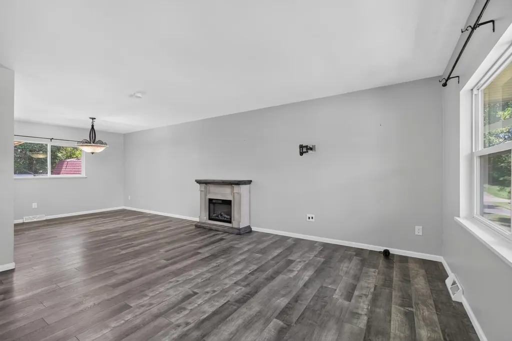 6423 Inverness Lane Napoleon Township MI 49201