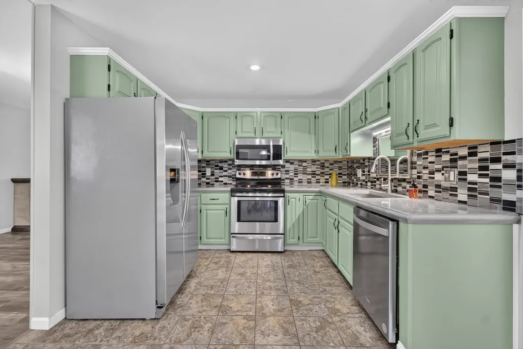 6423 Inverness Lane Napoleon Township MI 49201