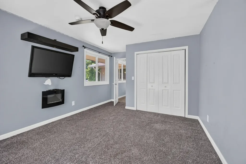 6423 Inverness Lane Napoleon Township MI 49201
