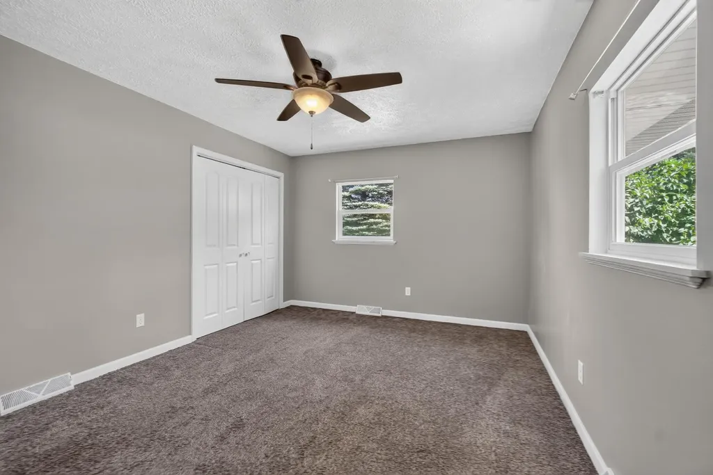 6423 Inverness Lane Napoleon Township MI 49201
