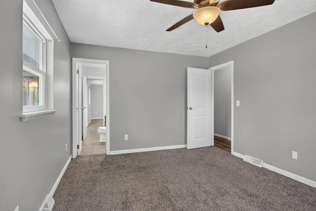6423 Inverness Lane Napoleon Township MI 49201