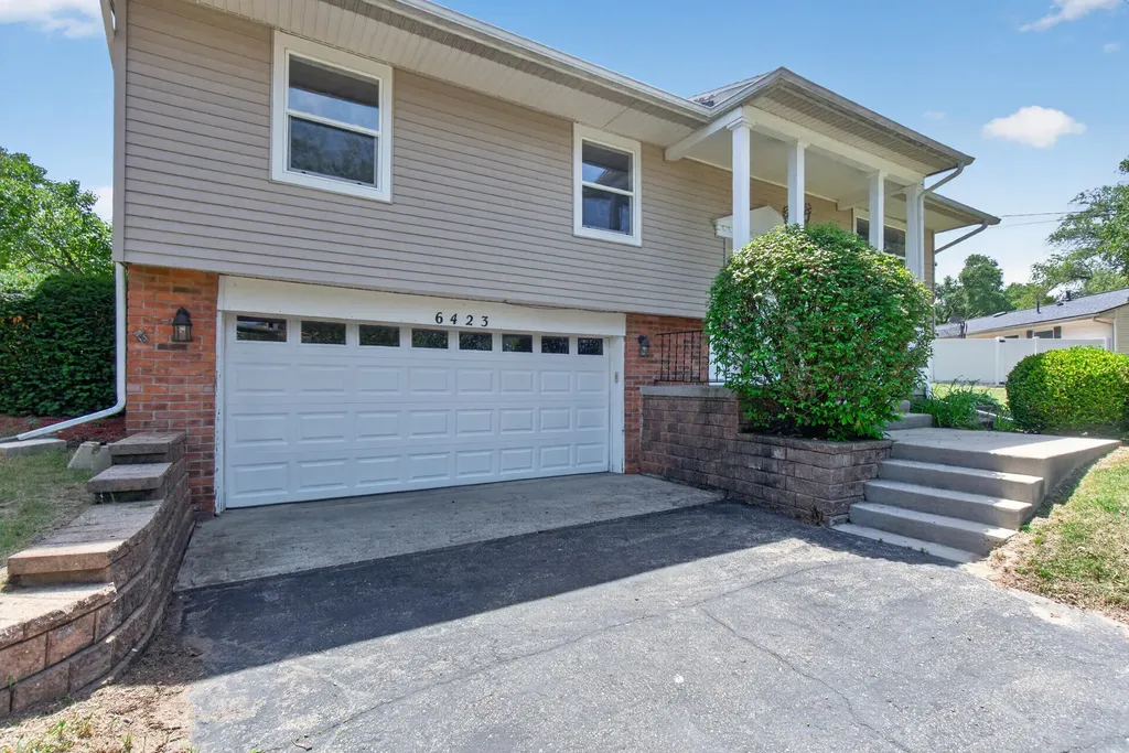 6423 Inverness Lane Napoleon Township MI 49201