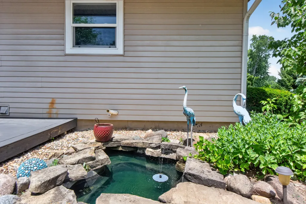 6423 Inverness Lane Napoleon Township MI 49201