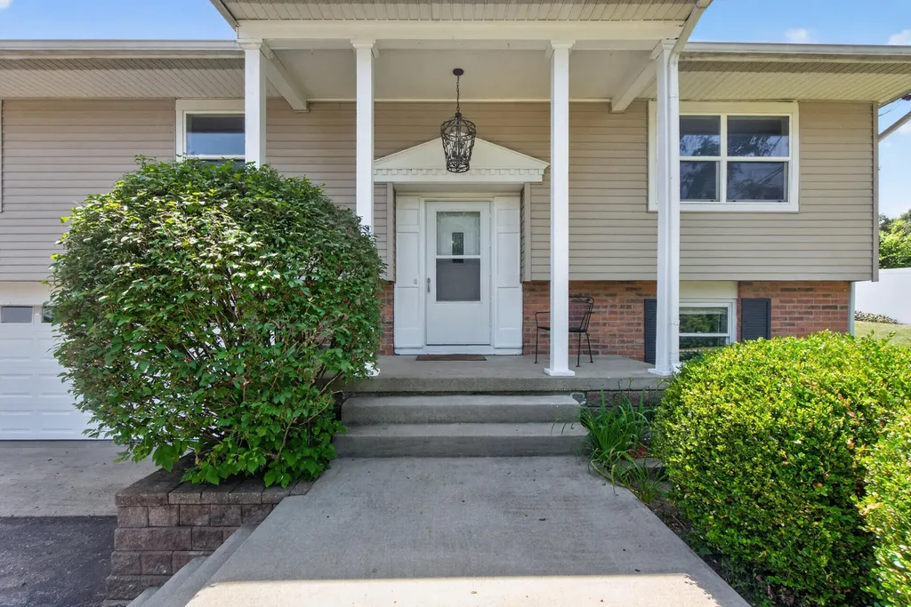 6423 Inverness Lane Napoleon Township MI 49201