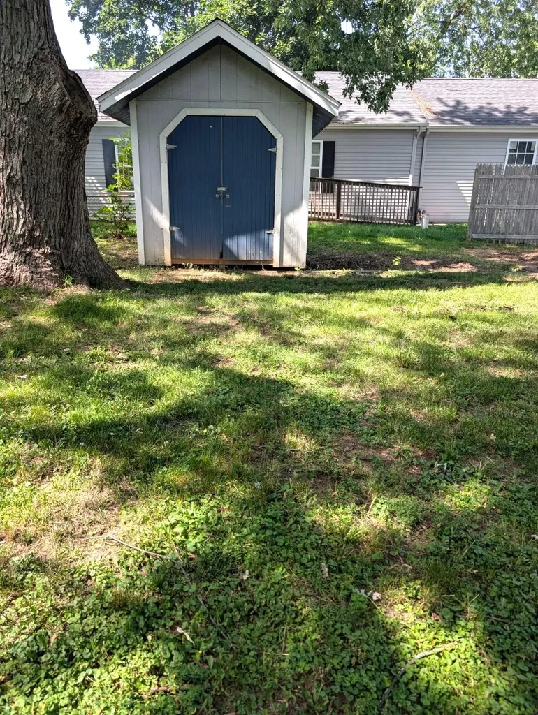 918 Wayne Street Blackman Charter Township MI 49202