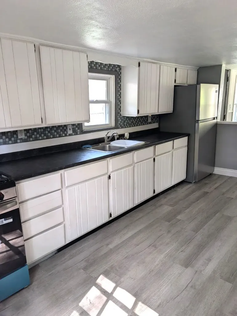 918 Wayne Street Blackman Charter Township MI 49202