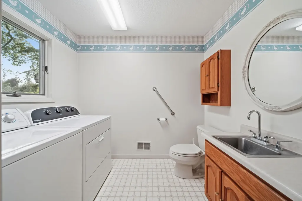 246 Village Lane Concord Village MI 49237