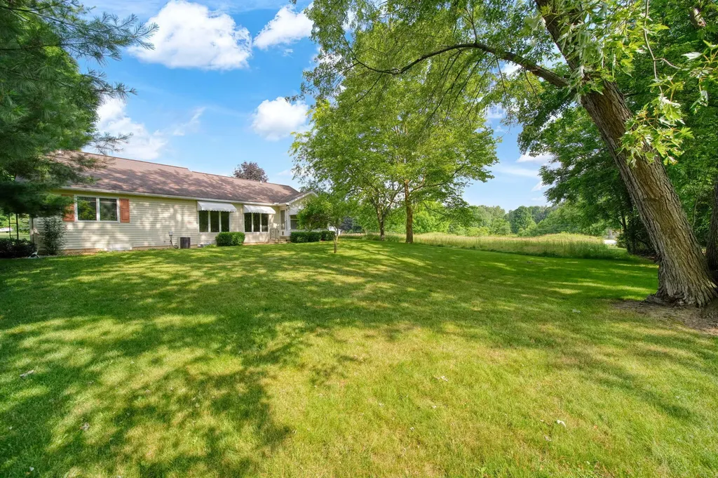 246 Village Lane Concord Village MI 49237