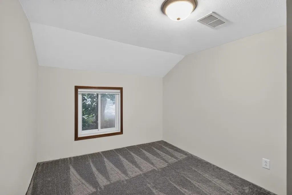 121 N Lakeside Drive Leoni Township MI 49254