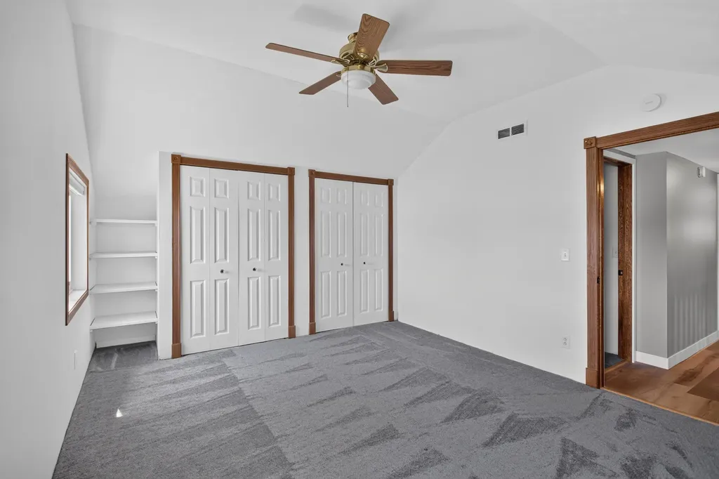 121 N Lakeside Drive Leoni Township MI 49254