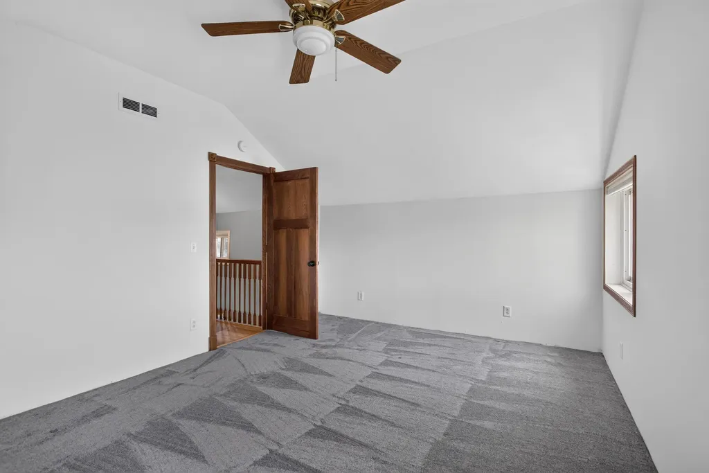 121 N Lakeside Drive Leoni Township MI 49254