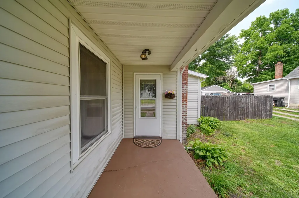 122 W Monroe Street Jackson City MI 49202
