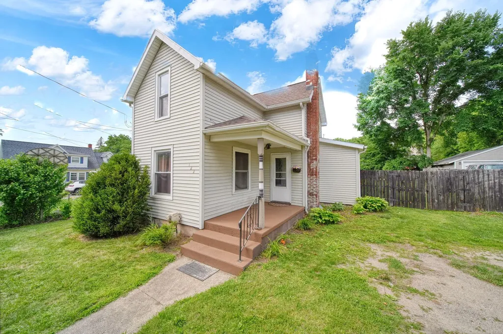 122 W Monroe Street Jackson City MI 49202