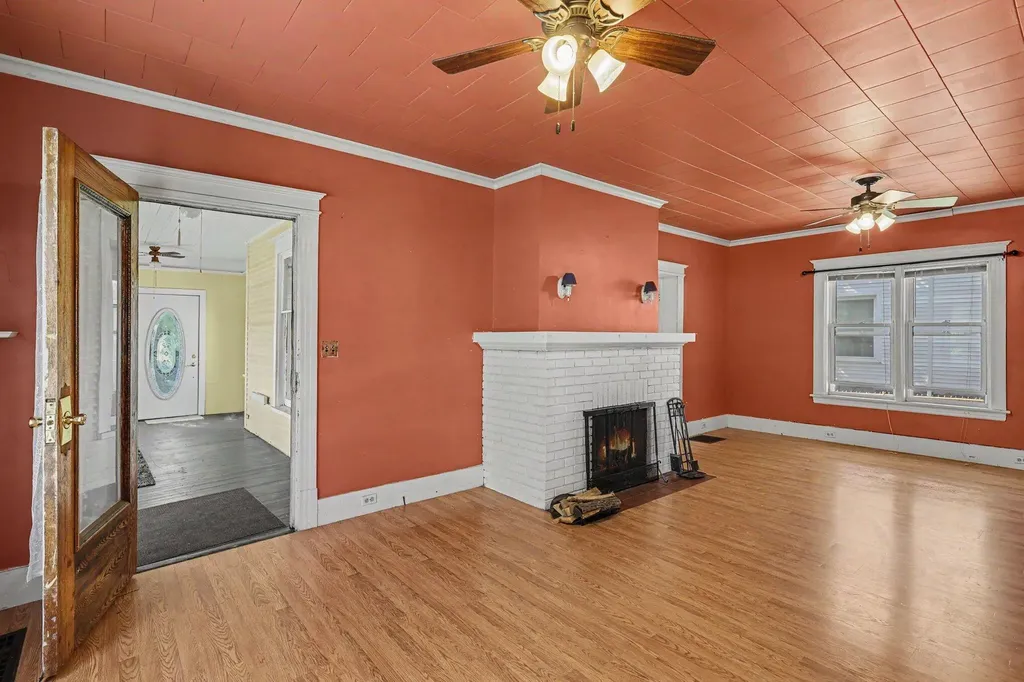 113 N Gorham Street Jackson City MI 49202