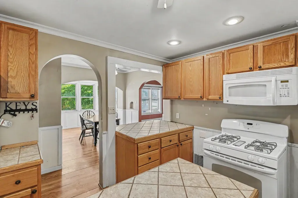 113 N Gorham Street Jackson City MI 49202