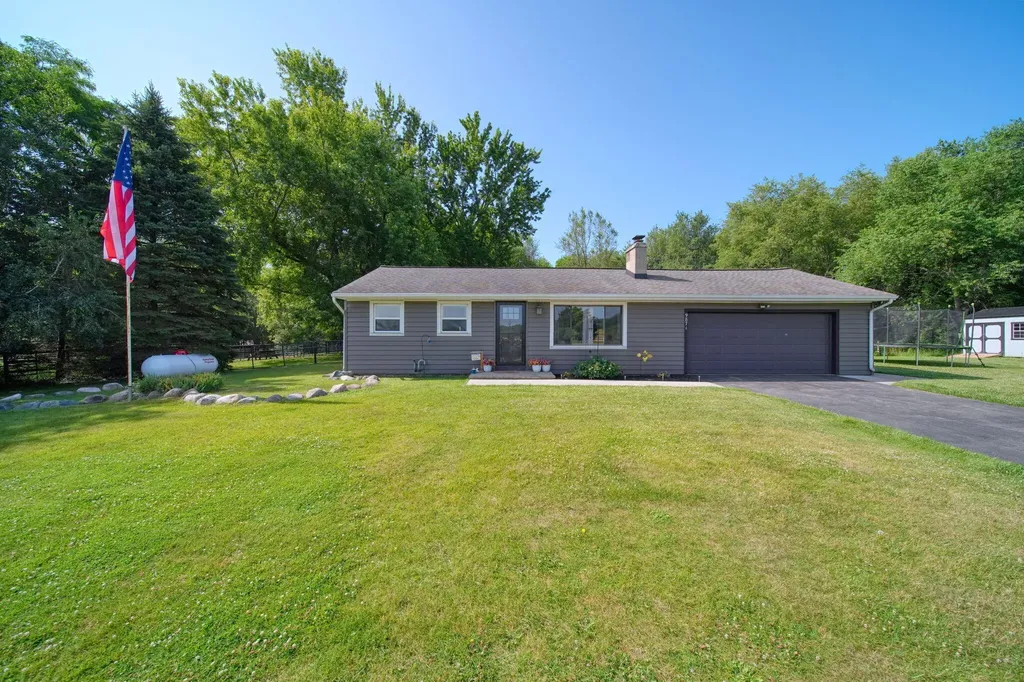 9871 Knight Road Grass Lake Charter Township MI 49240