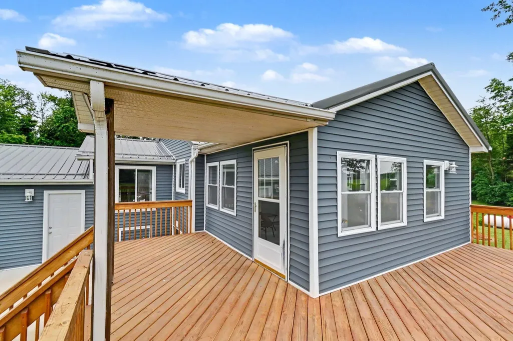 10290 Thorne Road Unknown City MI 49246