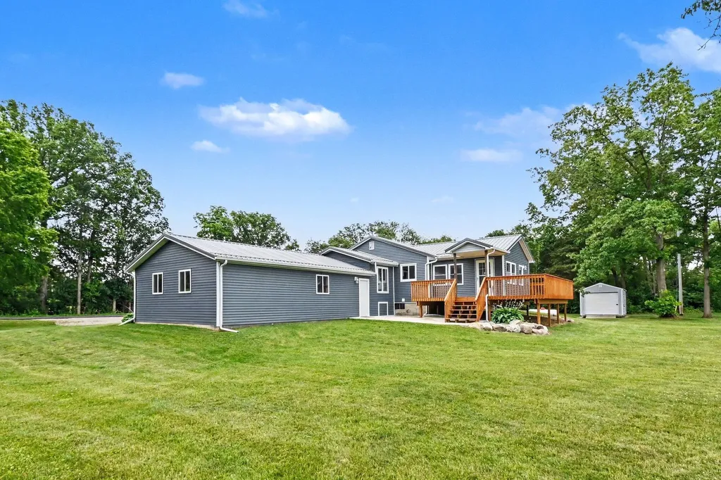 10290 Thorne Road Unknown City MI 49246