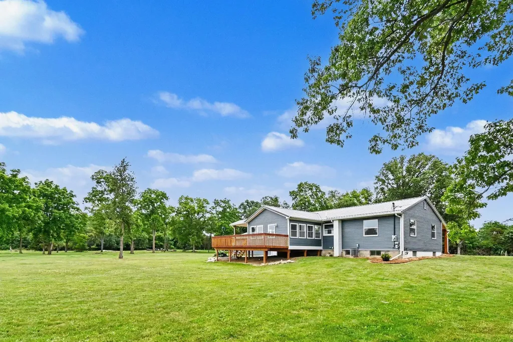 10290 Thorne Road Unknown City MI 49246