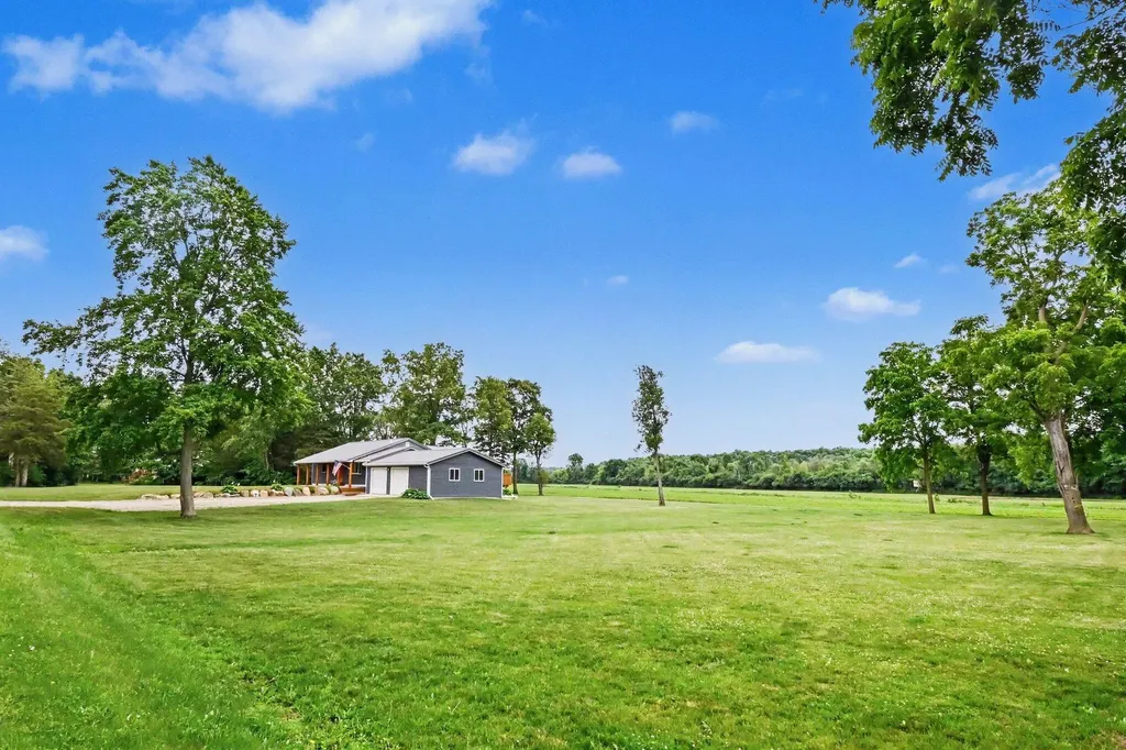 10290 Thorne Road Unknown City MI 49246