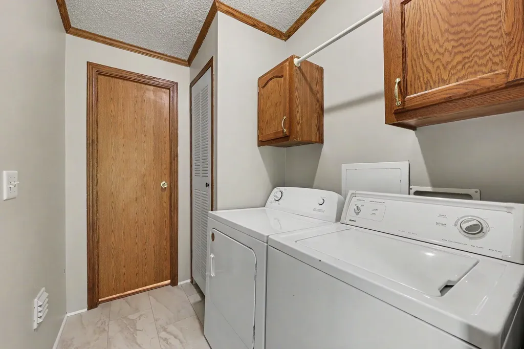 4794 Seymour Road Leoni Township MI 49201