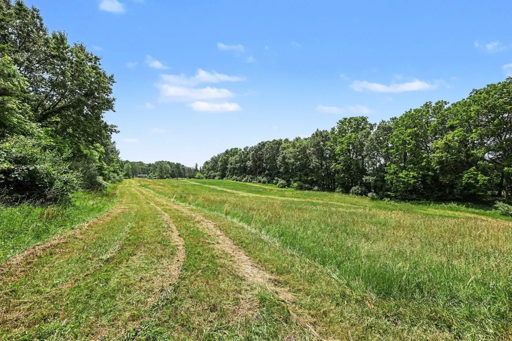 4794 Seymour Road Leoni Township MI 49201