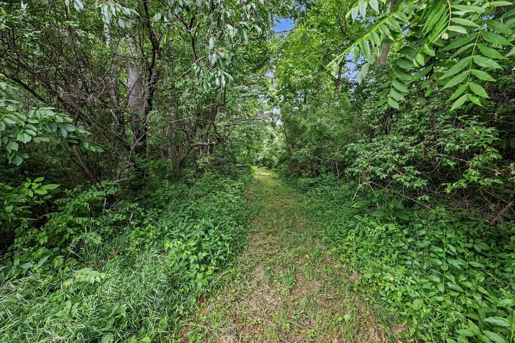 4794 Seymour Road Leoni Township MI 49201