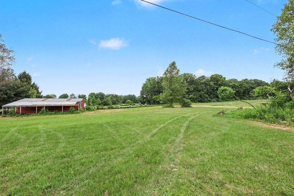 4794 Seymour Road Leoni Township MI 49201