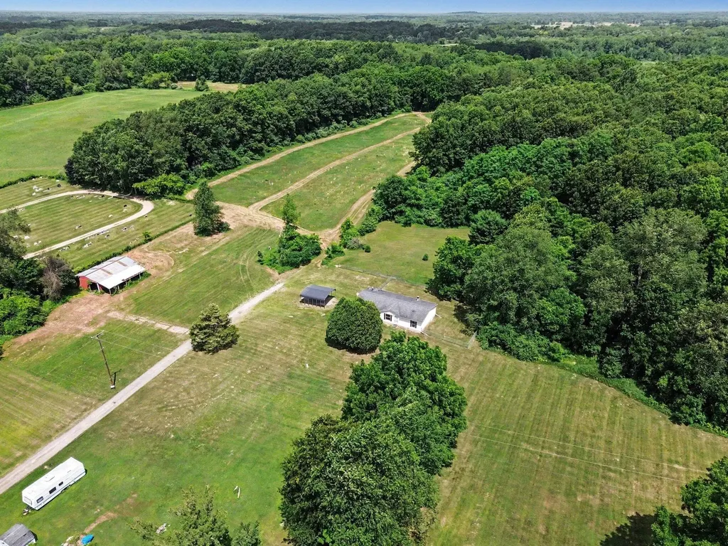 4794 Seymour Road Leoni Township MI 49201
