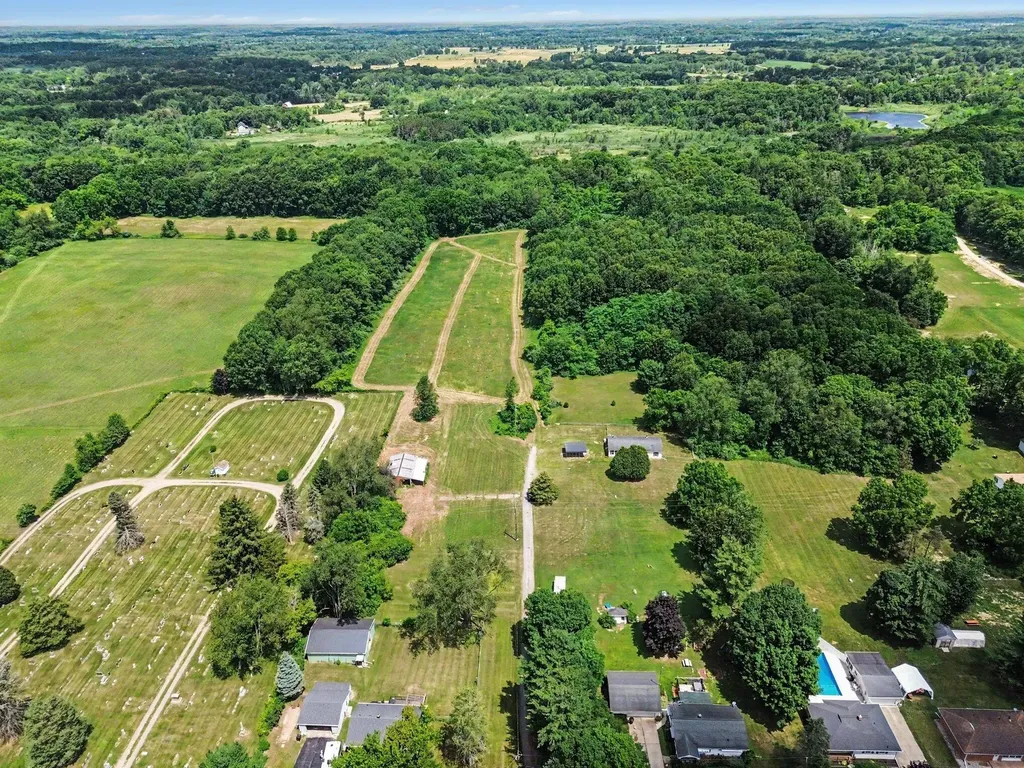 4794 Seymour Road Leoni Township MI 49201