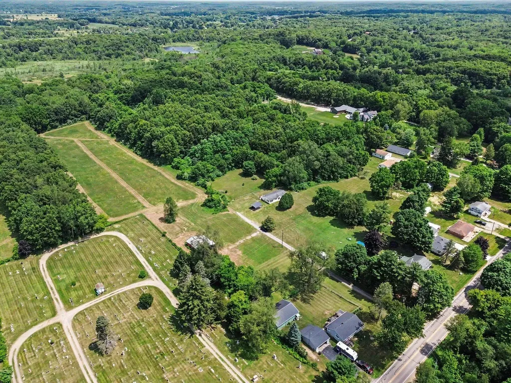 4794 Seymour Road Leoni Township MI 49201