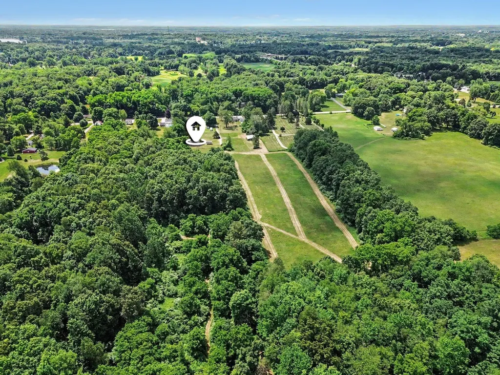 4794 Seymour Road Leoni Township MI 49201