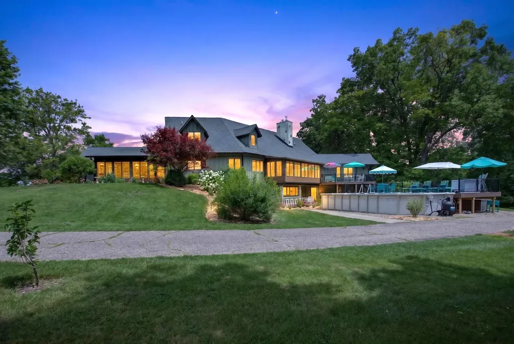 11465 Clinton Road Tompkins Township MI 49277