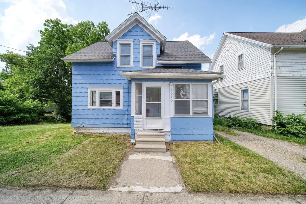 1516 Plymouth Street Jackson City MI 49203