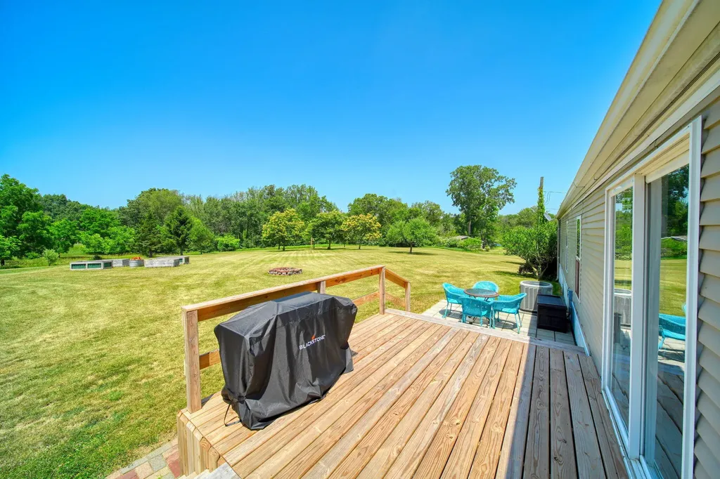 2752 W Mosherville Road Scipio Township MI 49250