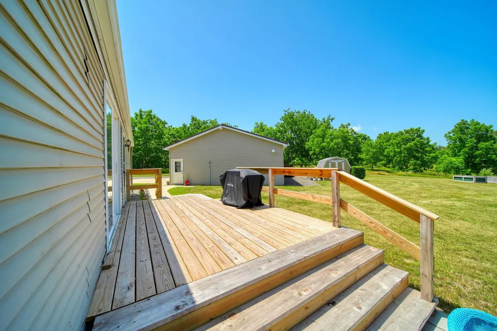 2752 W Mosherville Road Scipio Township MI 49250
