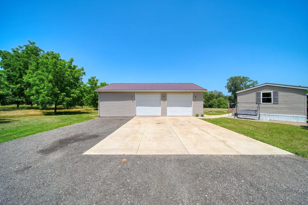 2752 W Mosherville Road Scipio Township MI 49250