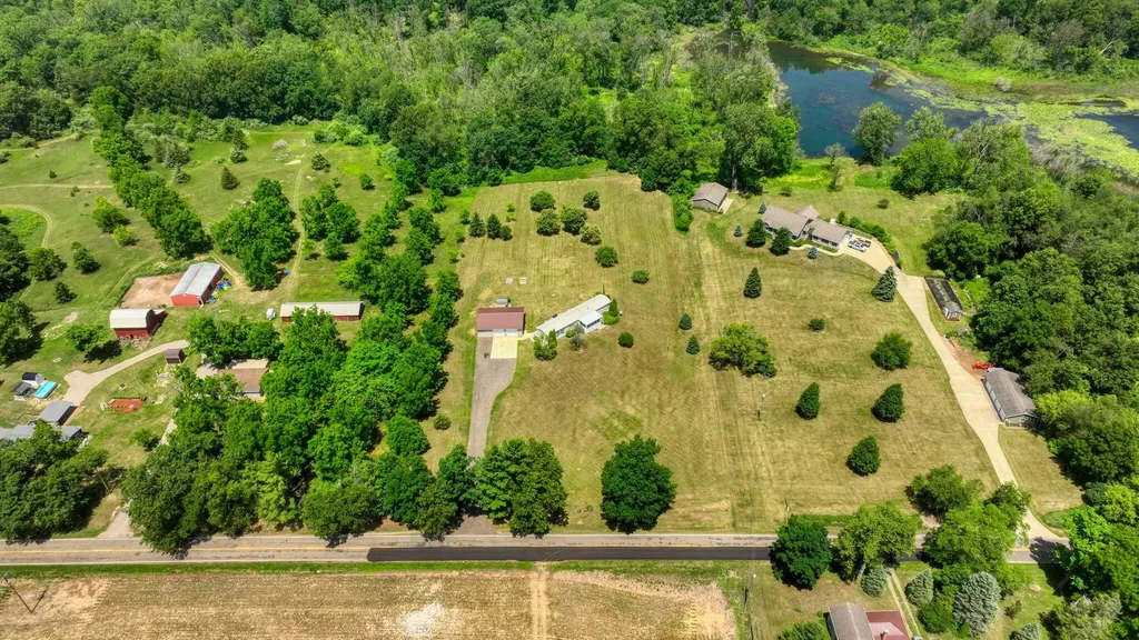 2752 W Mosherville Road Scipio Township MI 49250