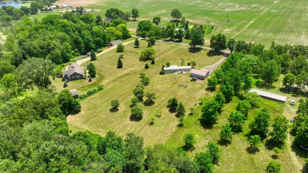 2752 W Mosherville Road Scipio Township MI 49250
