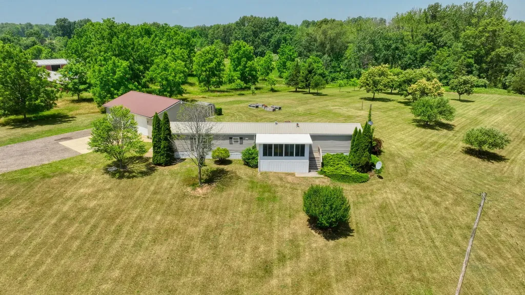 2752 W Mosherville Road Scipio Township MI 49250