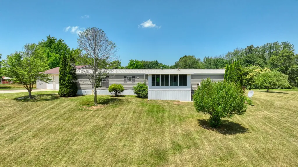 2752 W Mosherville Road Scipio Township MI 49250