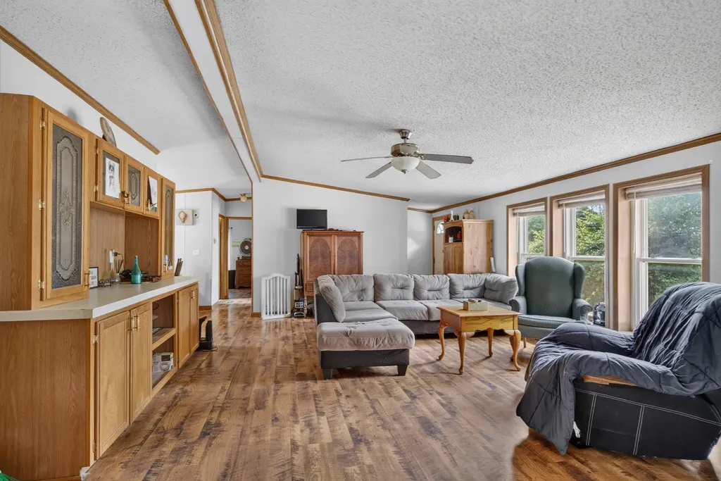 6455 Jordan Road Henrietta Township MI 49201