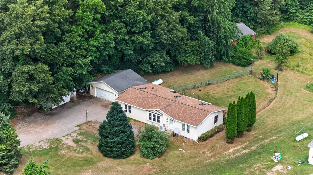 6455 Jordan Road Henrietta Township MI 49201