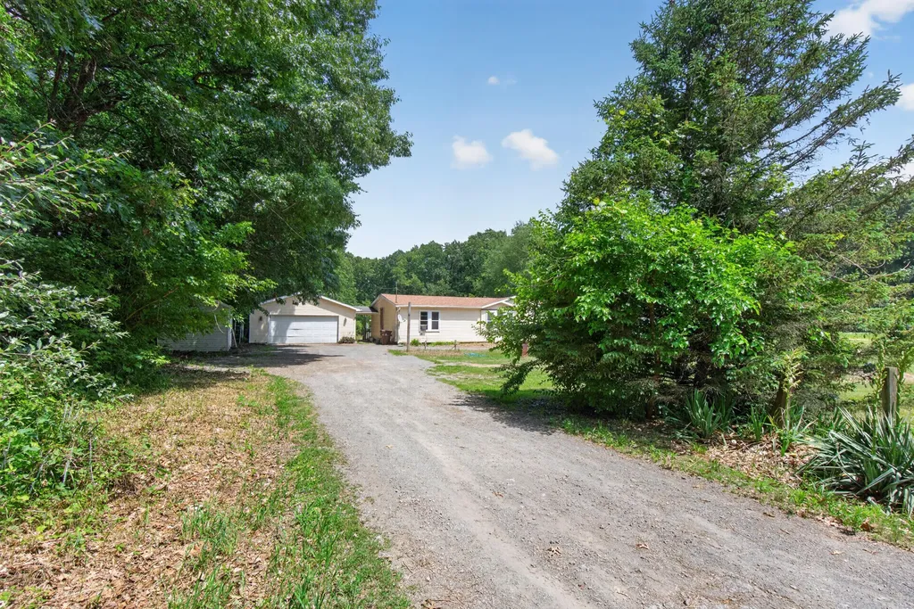6455 Jordan Road Henrietta Township MI 49201